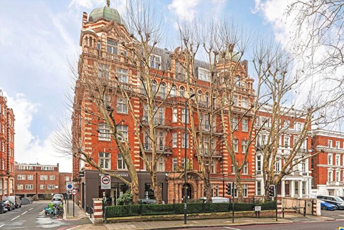 3 Bedroom Flat For Sale In Blomfield Court, Little Venice, W9