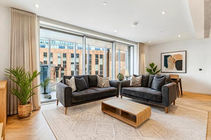 2 Bedroom Flat To Rent In Fladgate House, Circus Road West, SW11