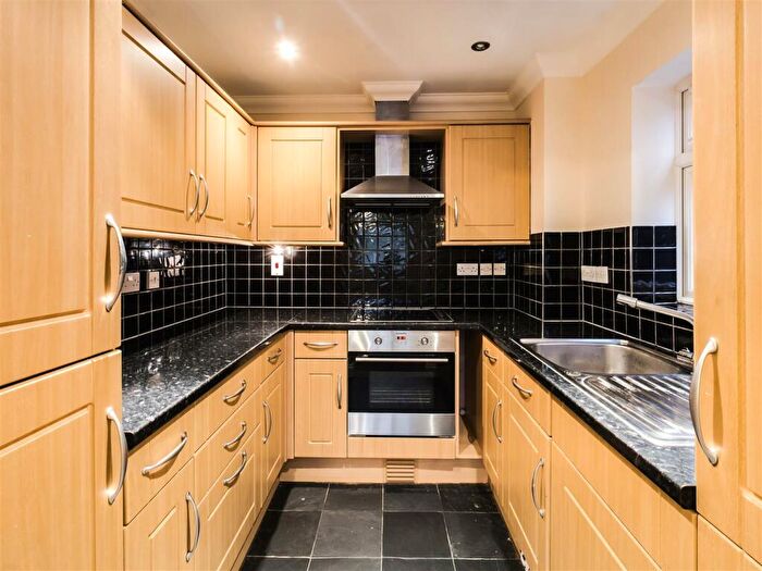 1 Bedroom Flat To Rent In Portswood Road, Southampton, SO17