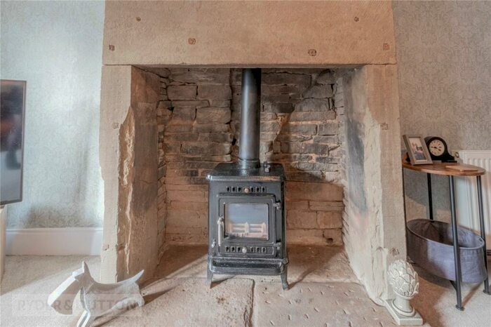 2 Bedroom Terraced House For Sale In Blackmoorfoot Road, Huddersfield, West Yorkshire, HD4