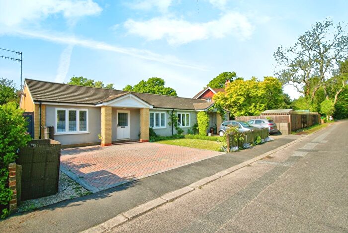 2 Bedroom Bungalow For Sale In Craig Close, Crowhurst, TN33