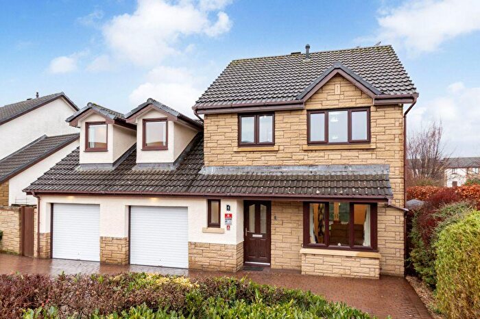 4 Bedroom Detached House For Sale In Gogarloch Syke, Edinburgh, EH12