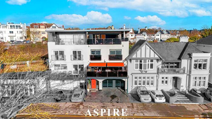 4 Bedroom Town House For Sale In Video Presentation Inside - Chalkwell Esplanade, Westcliff-On-Sea, SS0