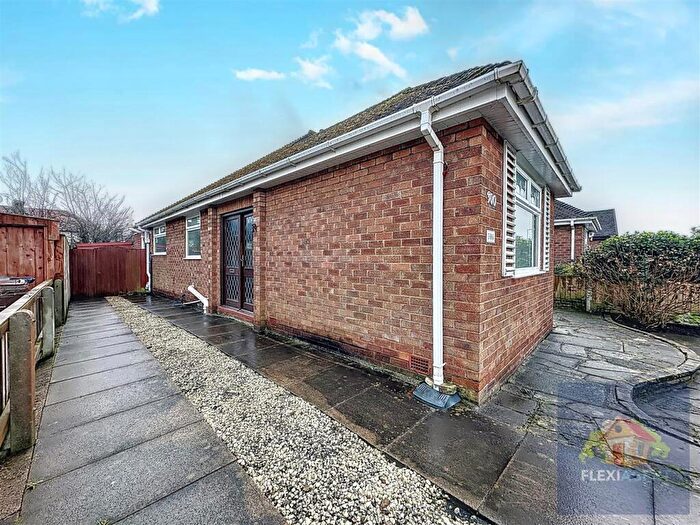 2 Bedroom Semi-Detached Bungalow For Sale In Preston New Road, Southport, PR9