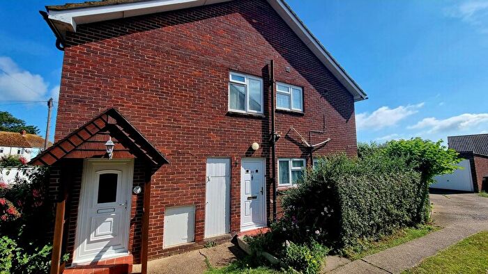 2 Bedroom Flat To Rent In Old Farm Road, Birchington, CT7