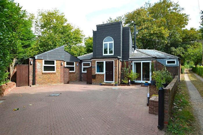 5 Bedroom Detached Bungalow For Sale In Pottery Lane, Castle Hedingham, Essex, CO9