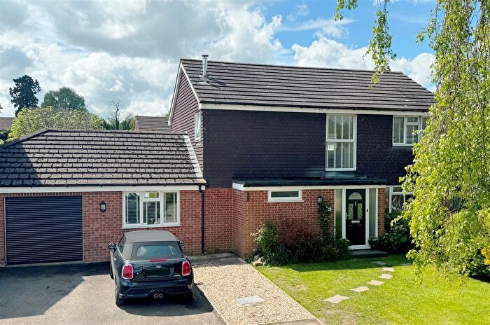 4 Bedroom Detached House For Sale In Greenacres, Woolton Hill, RG20