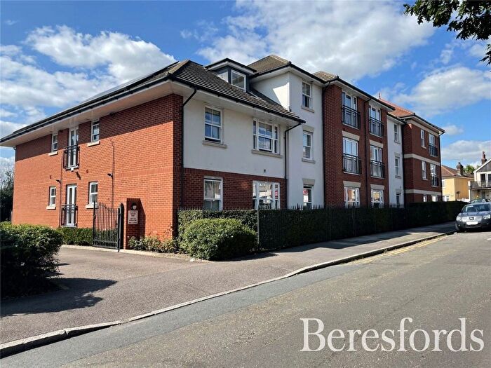 1 Bedroom Flat For Sale In Hornchurch Road, Hornchurch, RM12