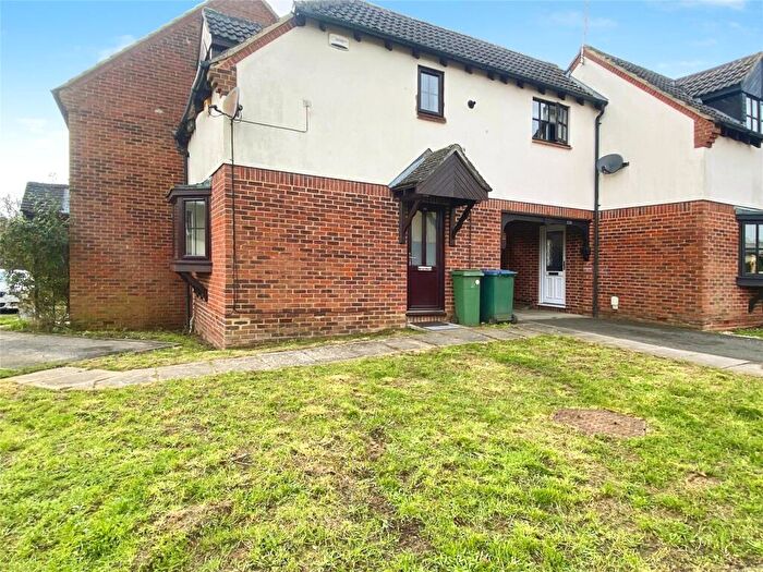 1 Bedroom Maisonette For Sale In Avenue Road, Winslow, Buckingham, MK18