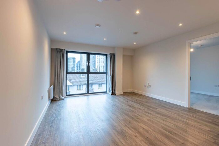 2 Bedroom Flat To Rent In Broad Street, Ryland Street, Birmingham, B15