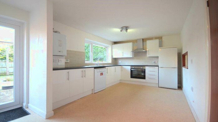 4 Bedroom Bungalow To Rent In Maidenhead Court Park, SL6