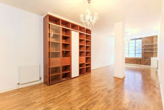 2 Bedroom Flat For Sale In Boss House, Boss Street, London, SE1