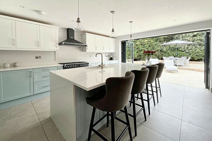 4 Bedroom Detached House For Sale In Tyers Close, Thurlaston, Leicester, LE9