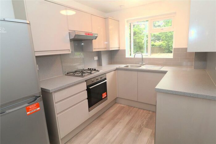 2 Bedroom Apartment To Rent In Embassy Gardens, Beckenham, BR3