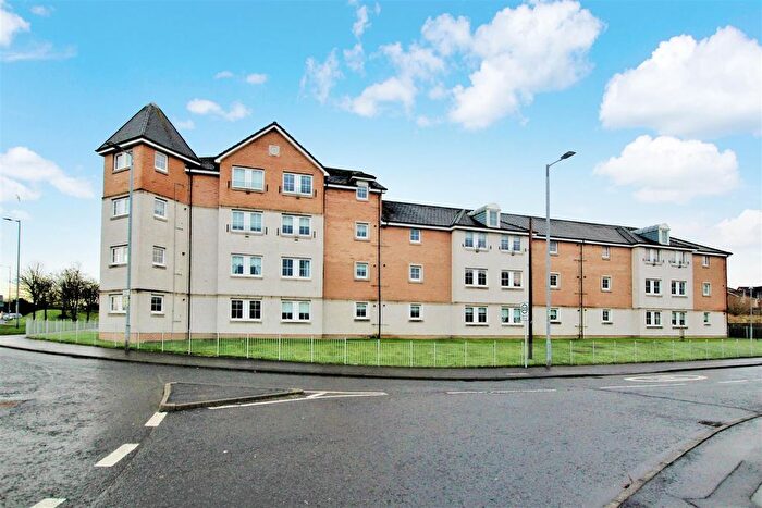 2 Bedroom Flat To Rent In Montrose Court, Carfin, Motherwell, ML1