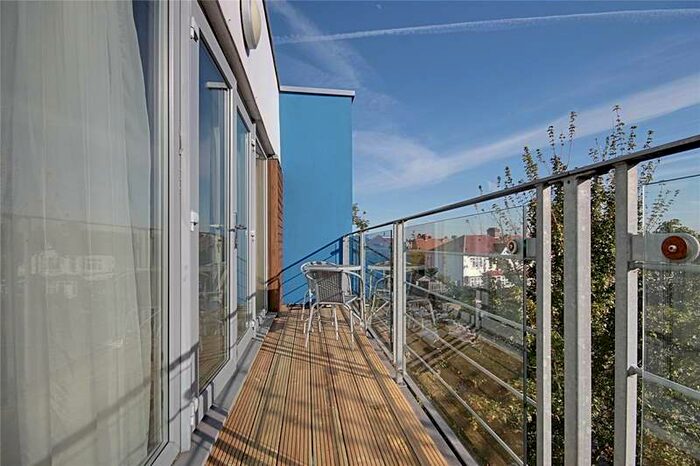 2 Bedroom Apartment To Rent In Church Street, London, N9