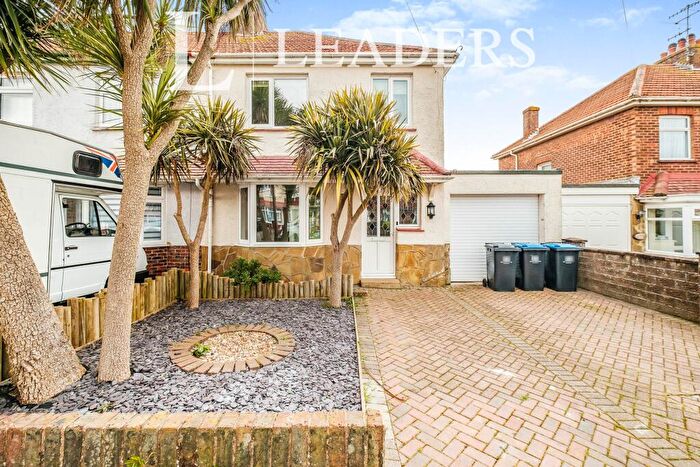 3 Bedroom Semi-Detached House To Rent In First Avenue, Lancing, BN15