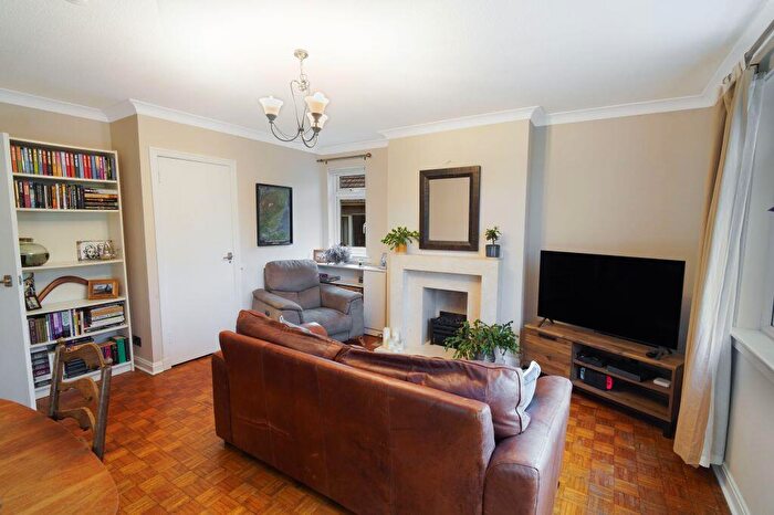 2 Bedroom Flat For Sale In , Flat (), Orchard Brae Gardens, Edinburgh, EH4