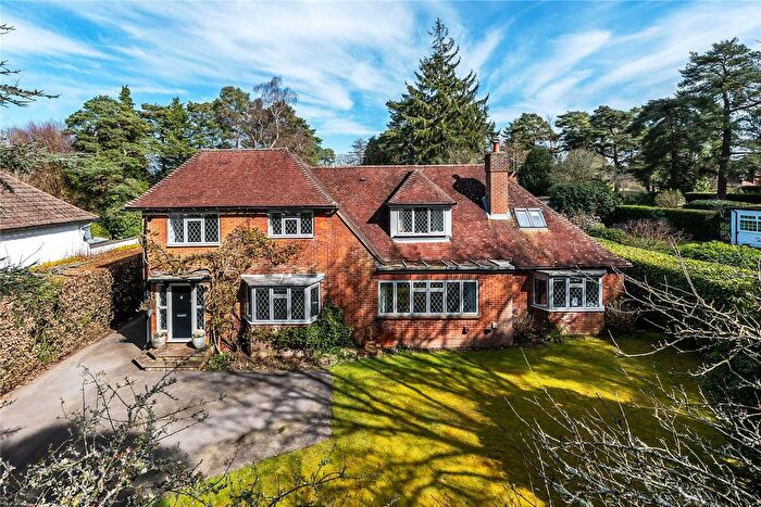 4 Bedroom Detached House For Sale In Hindhead, Surrey, GU26