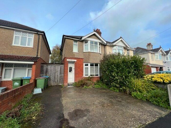 2 Bedroom Semi-Detached House To Rent In Rosewall Road, Southampton, Hampshire, SO16