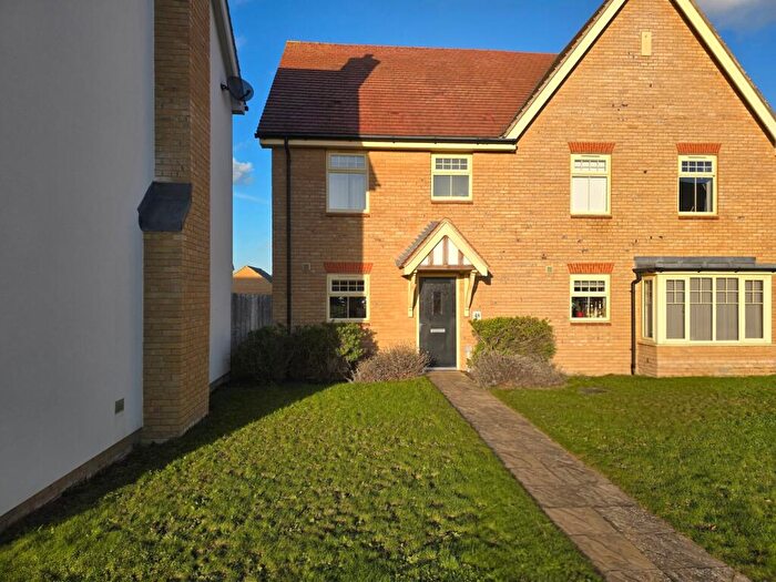 3 Bedroom Semi Detached House For Sale In Glebe Road, Buckton Fields, NN2