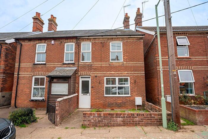 4 Bedroom Semi-Detached House For Sale In Grimsey Road, Leiston, IP16