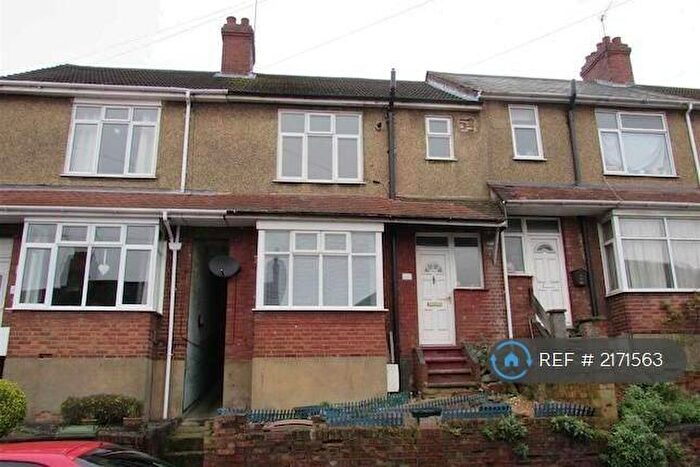 4 Bedroom Semi-Detached House To Rent In Kingston Road, Luton, LU2
