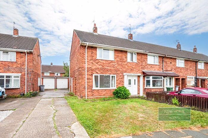 3 Bedroom End Of Terrace House For Sale In Kingsley Avenue, Eastham, Wirral, CH62