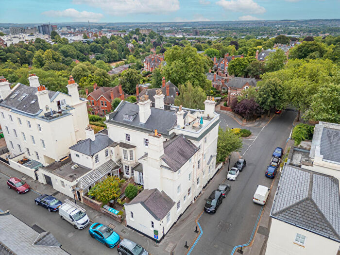 3 Bedroom Apartment For Sale In Western Terracee, The Park, NG7