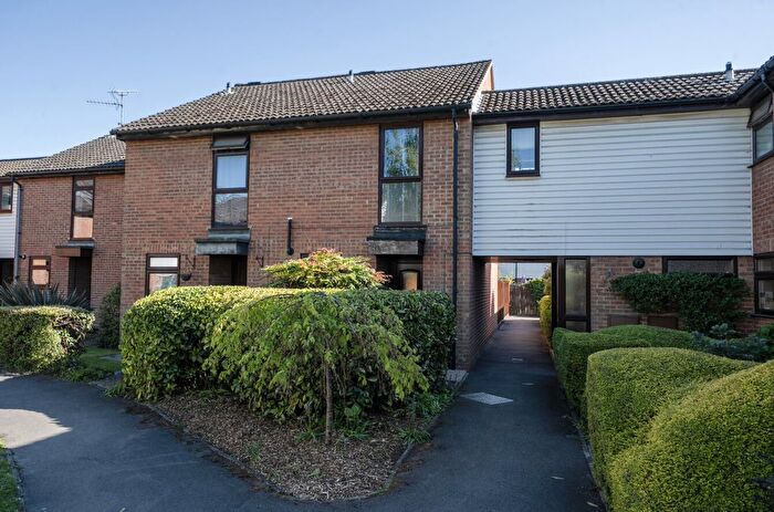 2 Bedroom End Of Terrace House For Sale In Avondale, Ash Vale, Surrey, GU12