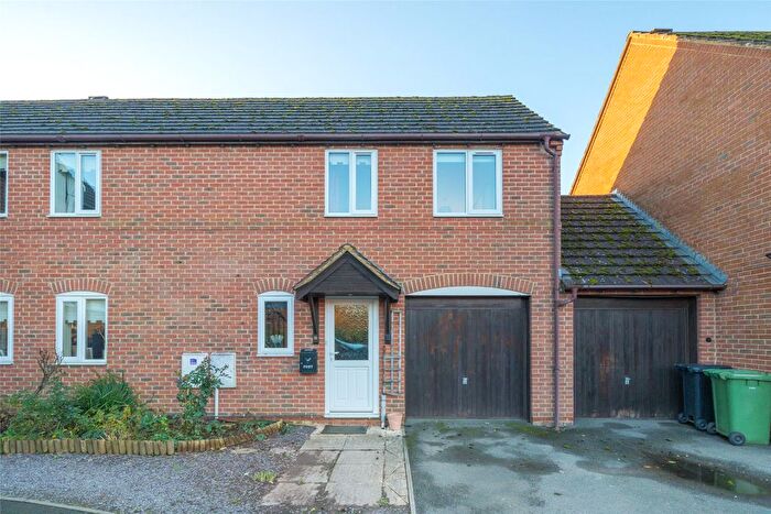 3 Bedroom Semi-Detached House For Sale In Strensham Gate, Strensham, Worcester, Worcestershire, WR8