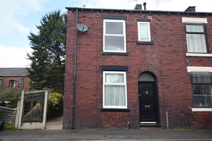 3 Bedroom End Of Terrace House For Sale In Highfield Street, Middleton, Manchester, M24