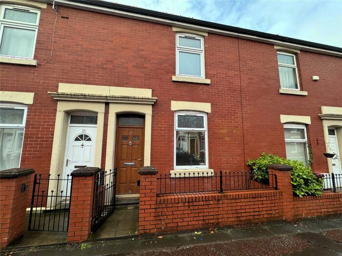 3 Bedroom Terraced House To Rent In Sandon Street, Blackburn, Lancashire, BB2
