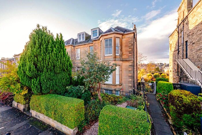 1 Bedroom Apartment To Rent In Blacket Place, Edinburgh, Midlothian, EH9
