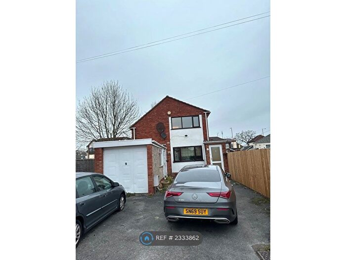 3 Bedroom Detached House To Rent In Windsor Road, Sutton Coldfield, B73