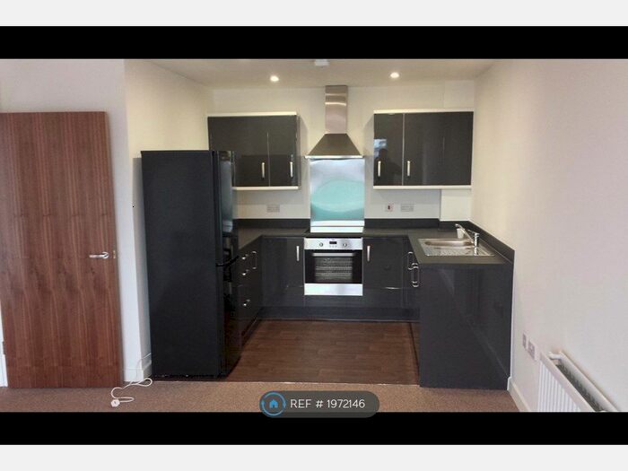 1 Bedroom Flat To Rent In Leslie Hitchcock House, Barking, IG11