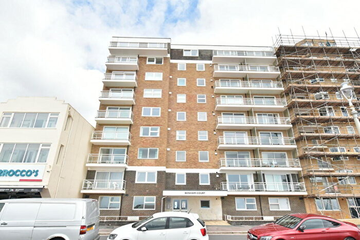 1 Bedroom Flat To Rent In Kings Esplanade, Hove, BN3
