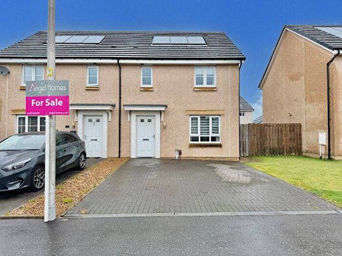 3 Bedroom Semi-Detached House For Sale In Vickers Place, Merlin Gardens, East Kilbride, G74