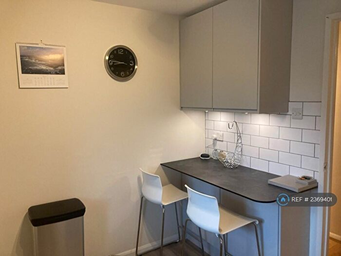 1 Bedroom Flat To Rent In Forest Road, London, E17