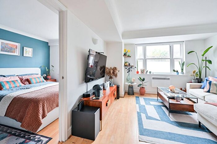 1 Bedroom Flat To Rent In Tideway Court, Rotherhithe, London, SE16