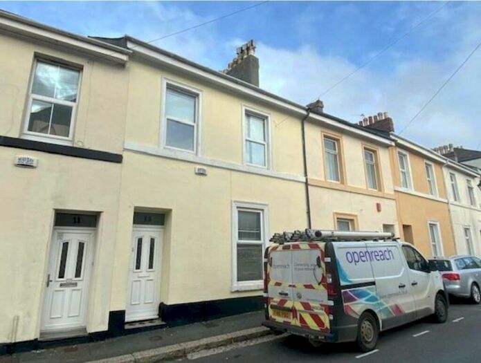 4 Bedroom Terraced House To Rent In Clifton Place, Plymouth, Devon, PL4