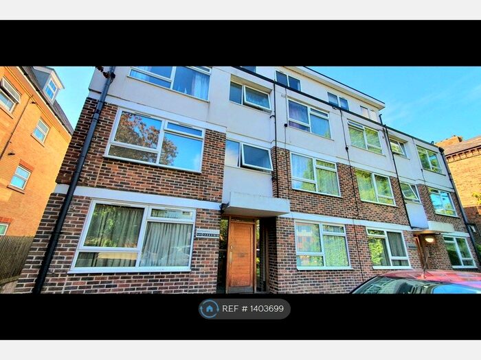 1 Bedroom Flat To Rent In Station Road, New Barnet, EN5