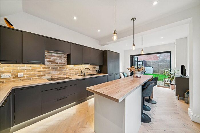 3 Bedroom Detached House For Sale In Franciscan Road, SW17