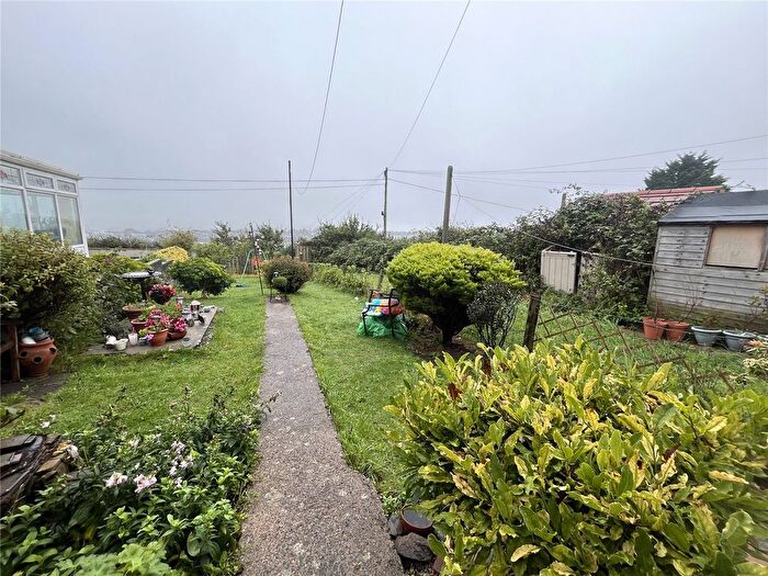 2 Bedroom Flat For Sale In Channel Park Avenue, Plymouth, Devon, PL3