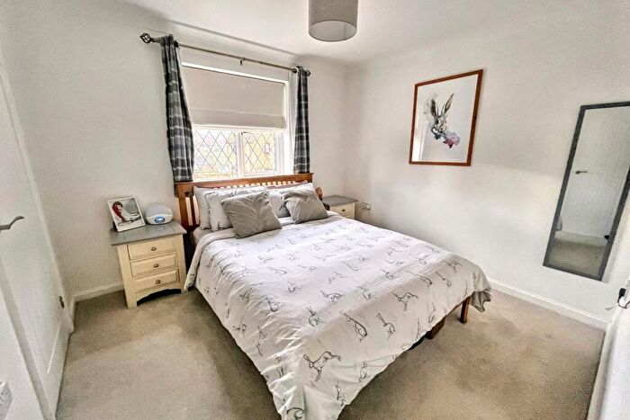 5 Bedroom Detached House For Sale In Bere Regis, BH20