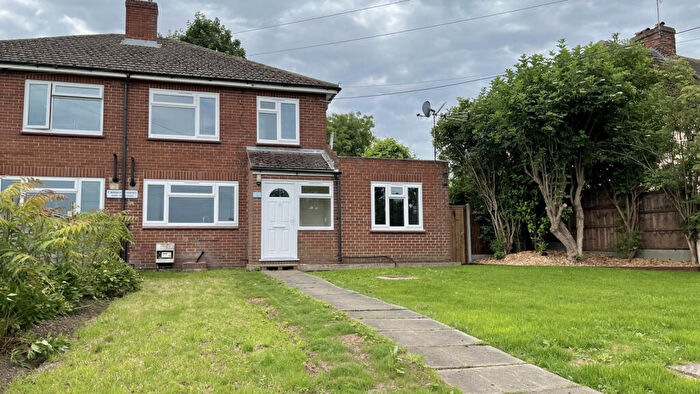 4 Bedroom Semi Detached House To Rent In Hook Green Road, Southfleet, DA13