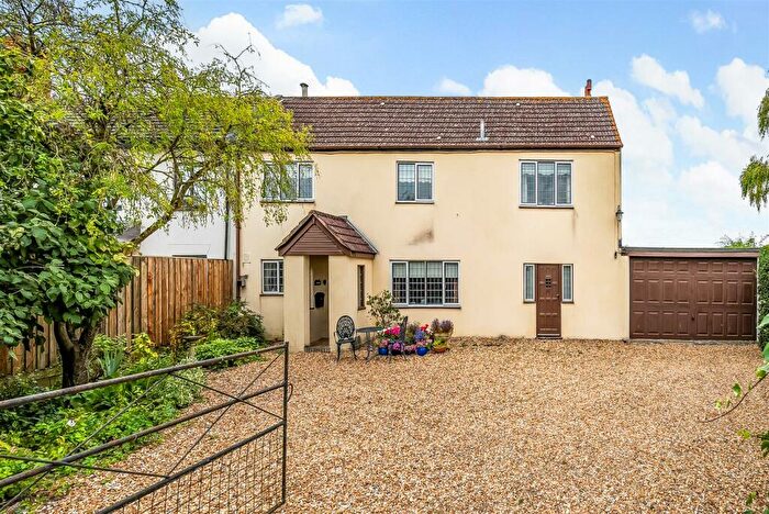 4 Bedroom Semi-Detached House For Sale In Redstocks, Melksham, SN12