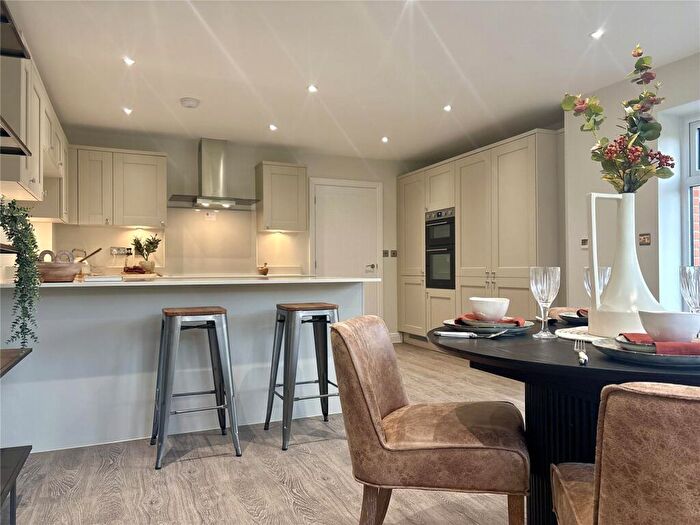 4 Bedroom Detached House For Sale In Tower House Farm, The Street, Mortimer, Reading, RG7