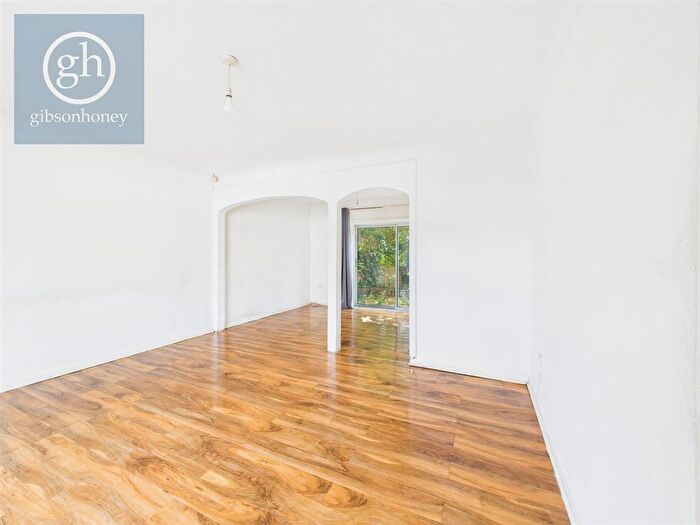 3 Bedroom Semi-Detached House To Rent In Chicheley Road, Harrow, HA3