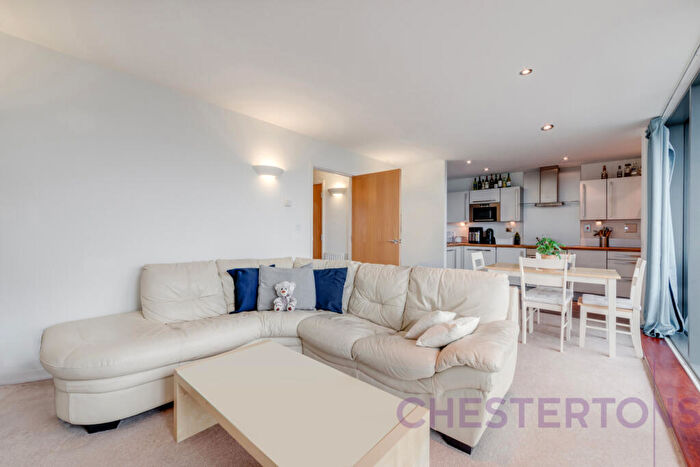 2 Bedroom Flat To Rent In Elektron Tower, Blackwall Way, E14